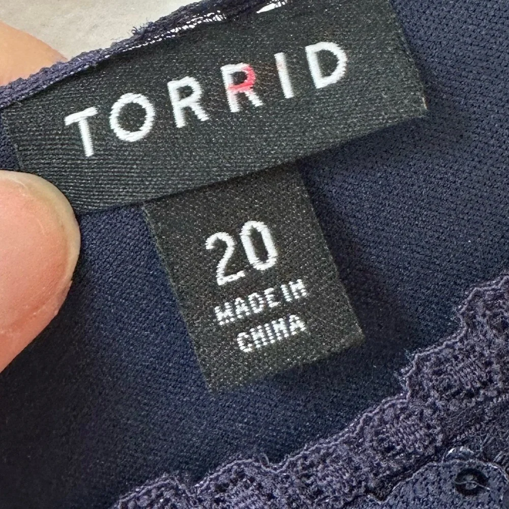 Torrid Special Occasion Gown Navy Sequin & Lace Chiffon - Picture 4 of 9